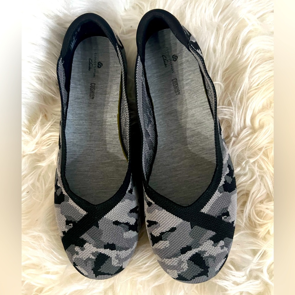 Clark’s Camo Cloudsteppers | size 9.5 women’s